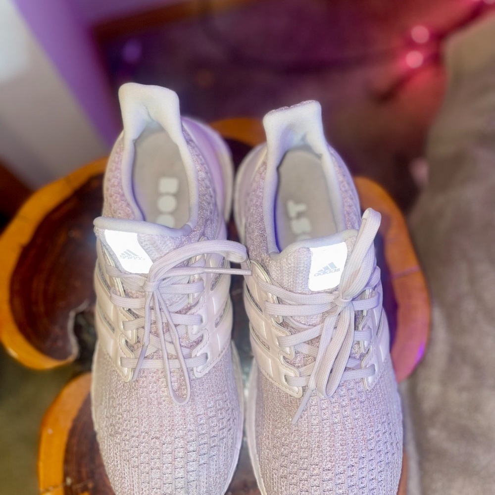 White and Cream Adidas Womens Ultraboosts sz 8! - Picture 2 of 6